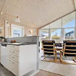 Holiday home Beautiful In With Wifi